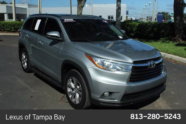 2015 Toyota Highlander XLE SKU:FS119403 SUV - cars & trucks - by... for sale in TAMPA, FL – photo 3