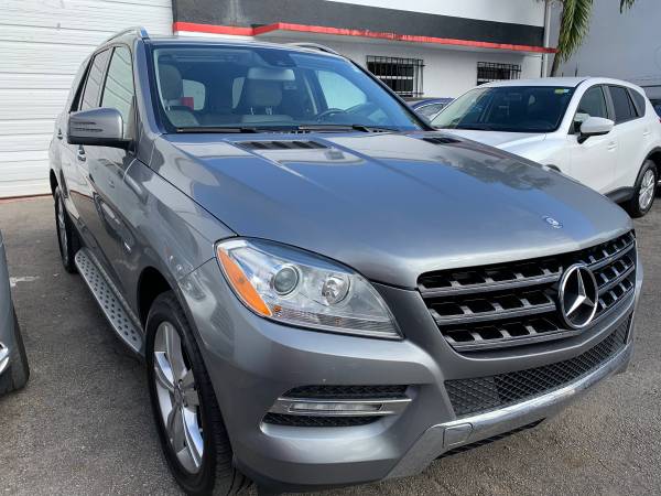 2012 Mercedes Benz ML 350 4matic clean title loaded - cars & trucks... for sale in Hollywood, FL – photo 8