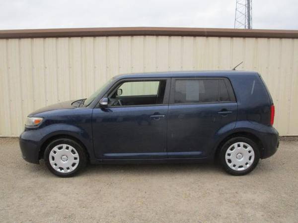 2008 Scion xB Wagon - cars & trucks - by dealer - vehicle automotive... for sale in Wilmington, OH – photo 3