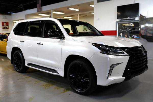 2018 Lexus LX 570 LX 570 White On Red , Third Row Seating , Rear Ent... for sale in STATEN ISLAND, NY – photo 5