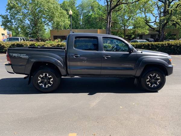 2014 Toyota Tacoma V6 4x4 (4WD) Double Cab 4 0L V6 5A - cars & for sale in Milwaukie, OR – photo 7