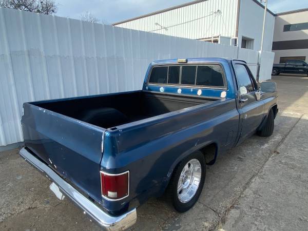 1981 Chevy C10! Short Bed! 350 V8! Runs good! Needs cosmetic work -... for sale in Fort Worth, TX – photo 12
