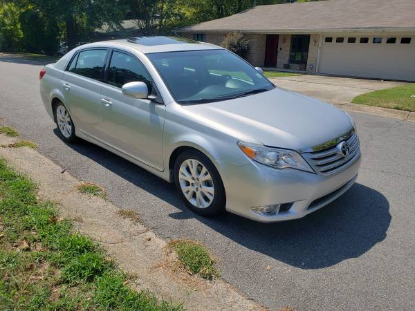 2012 Toyota Avalon - cars & trucks - by owner - vehicle automotive... for sale in Little Rock, AR – photo 2