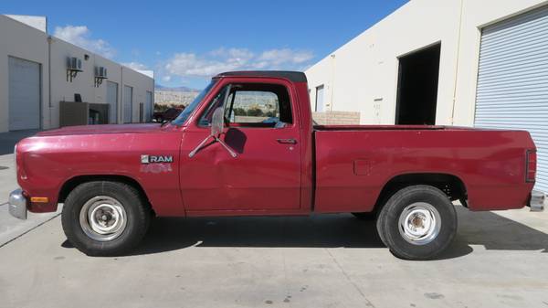 1987 DODGE RAM 1500 SHORT BED 318 V8 RUST FREE! 4 SPEED! for sale in Lucerne Valley, CA – photo 9