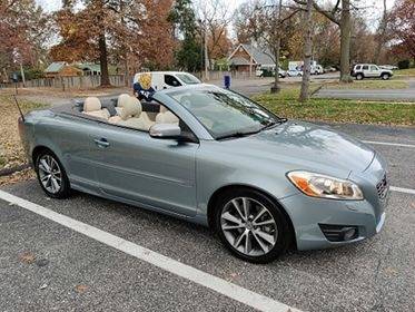 2012 Volvo C70 2dr Conv T5 - cars & trucks - by dealer - vehicle... for sale in Saint Louis, MO – photo 3