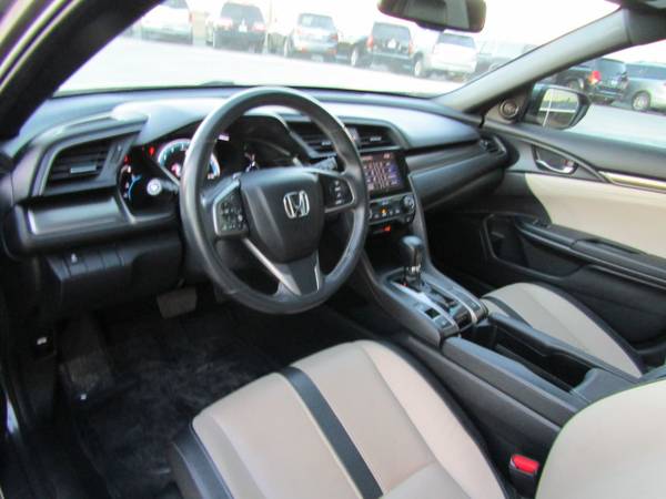 2018 Honda Civic Hatchback EX-L Navi CVT Polis for sale in Omaha, NE – photo 10