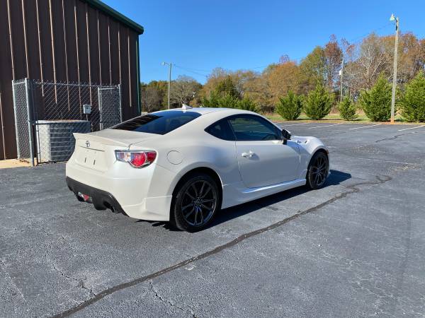2013 Scion FR-S 6 Speed Manual - cars & trucks - by dealer - vehicle... for sale in Cowpens, NC – photo 8