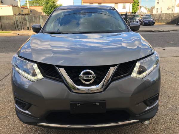 2016 Nissan Rogue S 21k miles Gray Clean title On hand paid off for sale in Baldwin, NY – photo 2