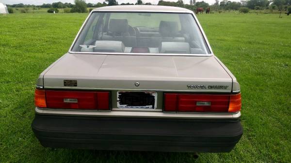 1986 Toyota Camry for sale in Eldon, MO – photo 5