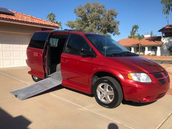 2005 Dodge Caravan wheelchair van for sale in Phoenix, AZ
