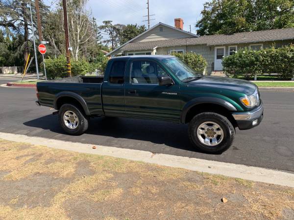 Toyota Tacoma pre runner extra cab v6 auto trans for sale in Valley Village, CA – photo 5