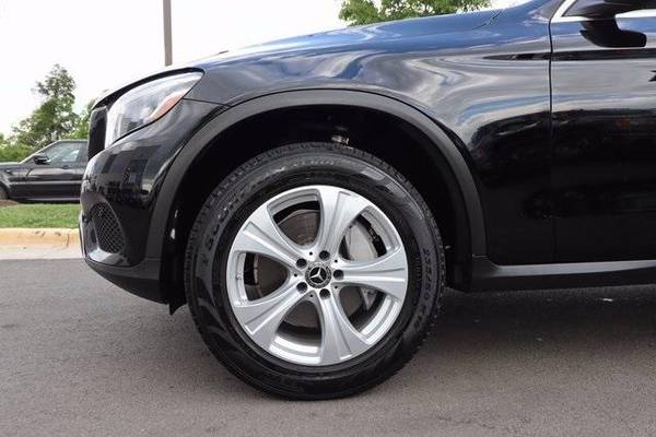 2018 Mercedes-Benz GLC GLC 300 - - by dealer - vehicle for sale in CHANTILLY, District Of Columbia – photo 22