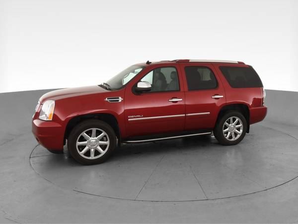 2012 GMC Yukon Denali Sport Utility 4D suv Red - FINANCE ONLINE -... for sale in Arlington, District Of Columbia – photo 4