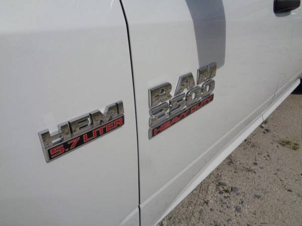 2016 RAM Ram Pickup 2500 2500 2WD Crew Cab HEMI SERVICE BODY UTILITY... for sale in Hialeah, FL – photo 20