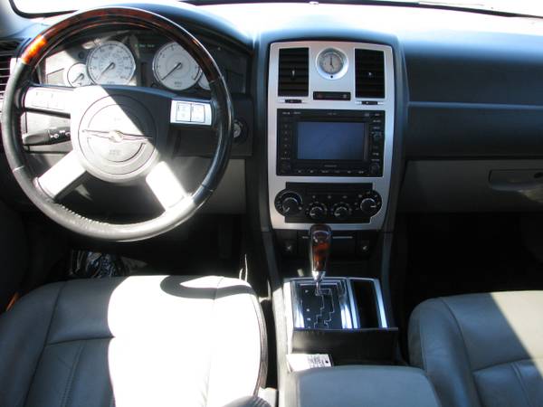 2005 Chrysler 300 4dr Sdn 300C Ltd Avail - - by for sale in Roy, WA – photo 13