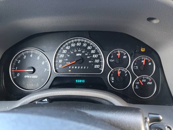 2008 GMC Envoy SLE-1 4WD - cars & trucks - by dealer - vehicle... for sale in Union City, NJ – photo 22