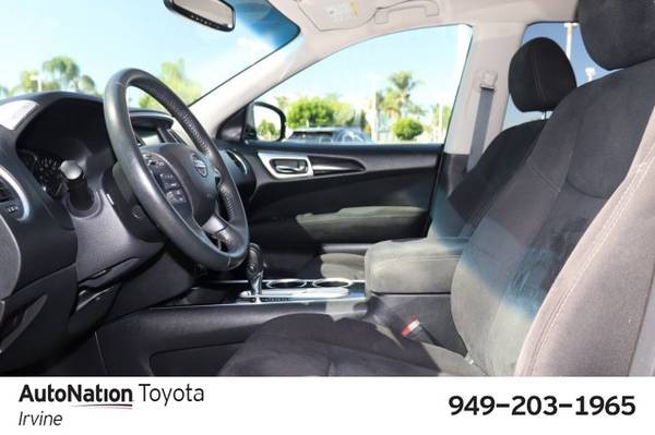 2015 Nissan Pathfinder SV SKU:FC718206 SUV for sale in Irvine, CA – photo 15