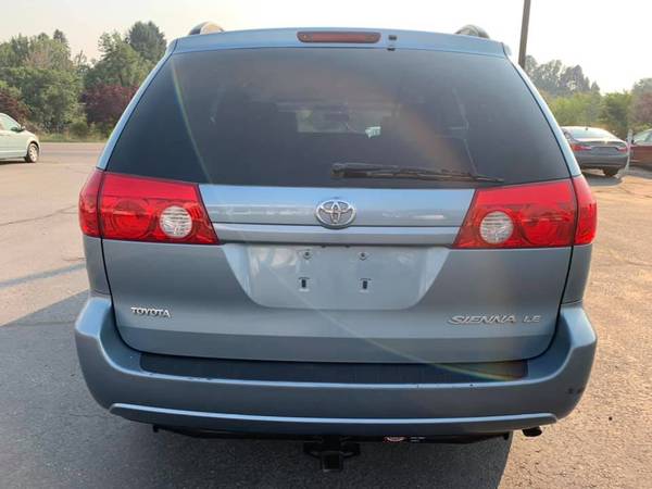 2007 Toyota Sienna LE - cars & trucks - by dealer - vehicle... for sale in Garden City, ID – photo 6