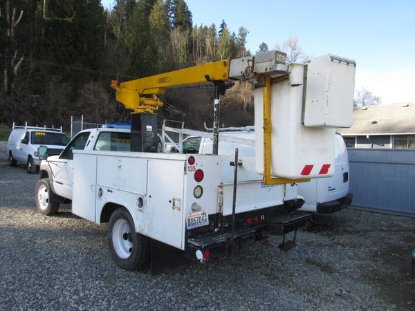 1995 Boom Bucket Truck Low Price 9, 999 - - by dealer for sale in Pacific, WA – photo 13