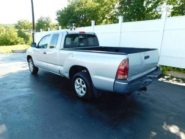 2008 TOYOTA TACOMA 4X2 ACCESS CAB 4CYL~CLEAN~RUNS AND DRIVES SMOOTH!... for sale in Barre, VT – photo 5