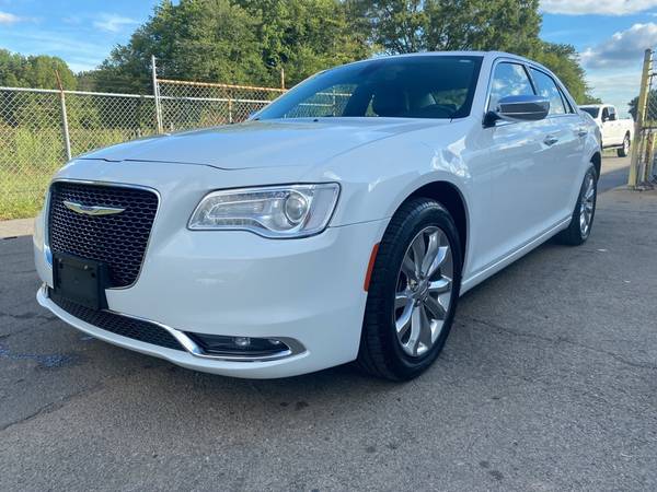 Chrysler 300 Limited AWD 4x4 Heat & Cool Seats HID Headlights Cars c... for sale in Washington, District Of Columbia – photo 6