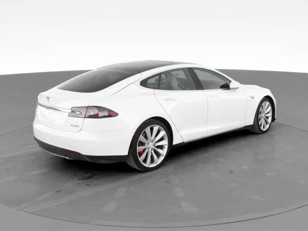 2016 Tesla Model S P90D Sedan 4D sedan White - FINANCE ONLINE - cars... for sale in Chicago, IL – photo 11