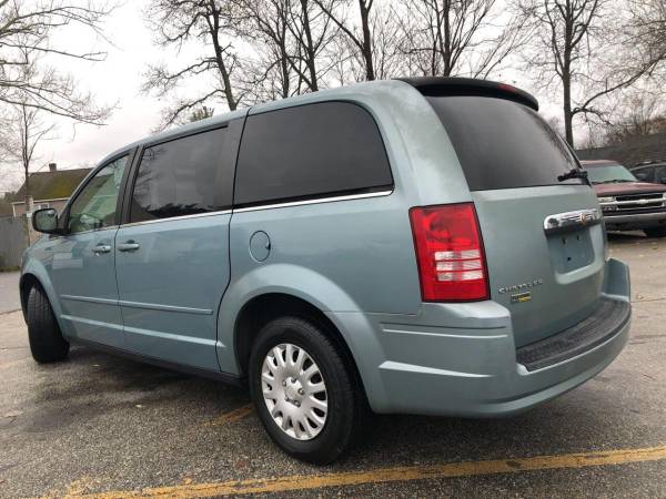 2010 Chrysler Town and Country Stow n Go - cars & trucks - by dealer... for sale in Derry, MA – photo 2