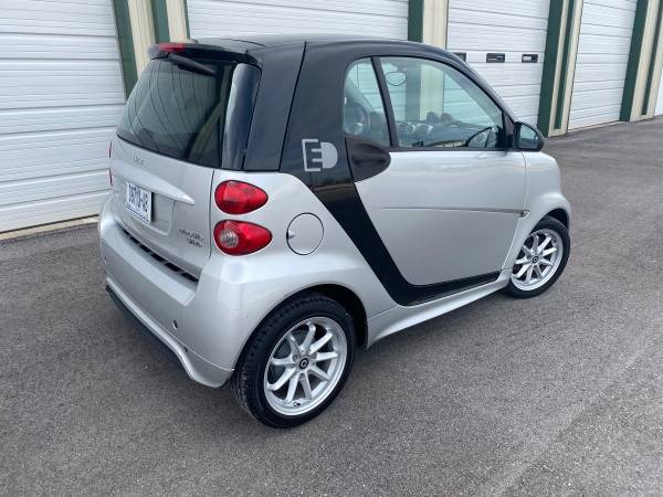 2016 Smart for Two Electric - - by dealer - vehicle for sale in Carthage, MO – photo 4