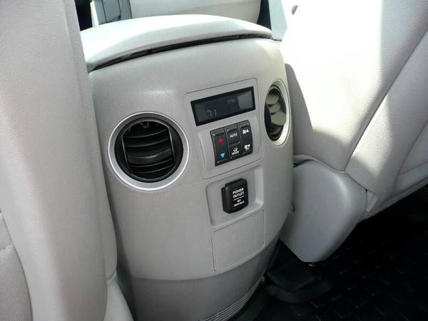 2012 HONDA CR-V*READY FOR WINTER*WE WORK WITH ALL KINDS OF CREDI -... for sale in Springfield, MA – photo 20