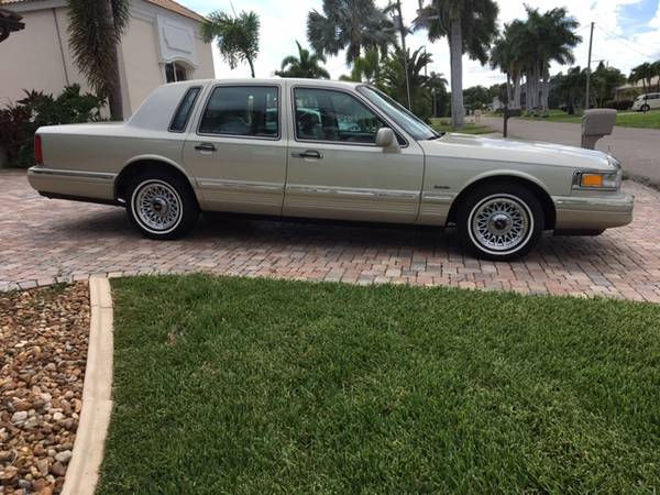 1997 Executive Lincoln Town Car for sale in Cape Coral, FL – photo 7