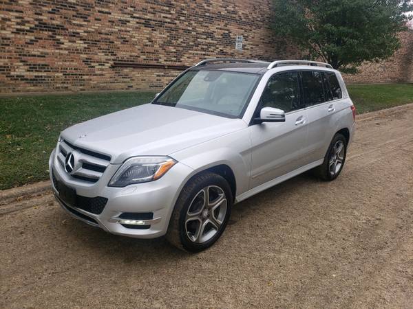 2013 MERCEDES BENZ GLK 250 - cars & trucks - by dealer - vehicle... for sale in Blue Island, IL – photo 2