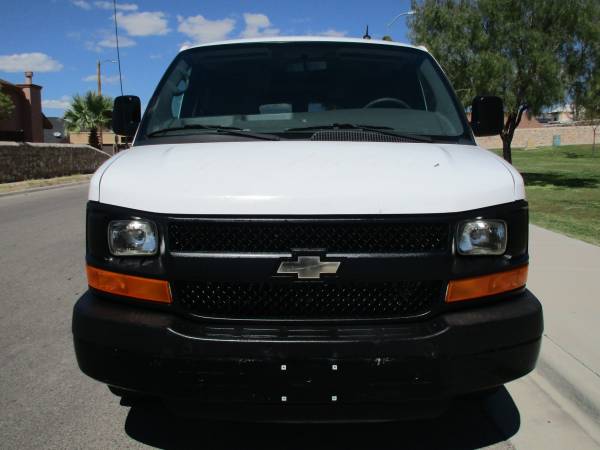 2013 CHEVROLET EXPRESS 3500 CARGO VAN! 6.0L V8! ONE OWNER! for sale in El Paso, TX – photo 4