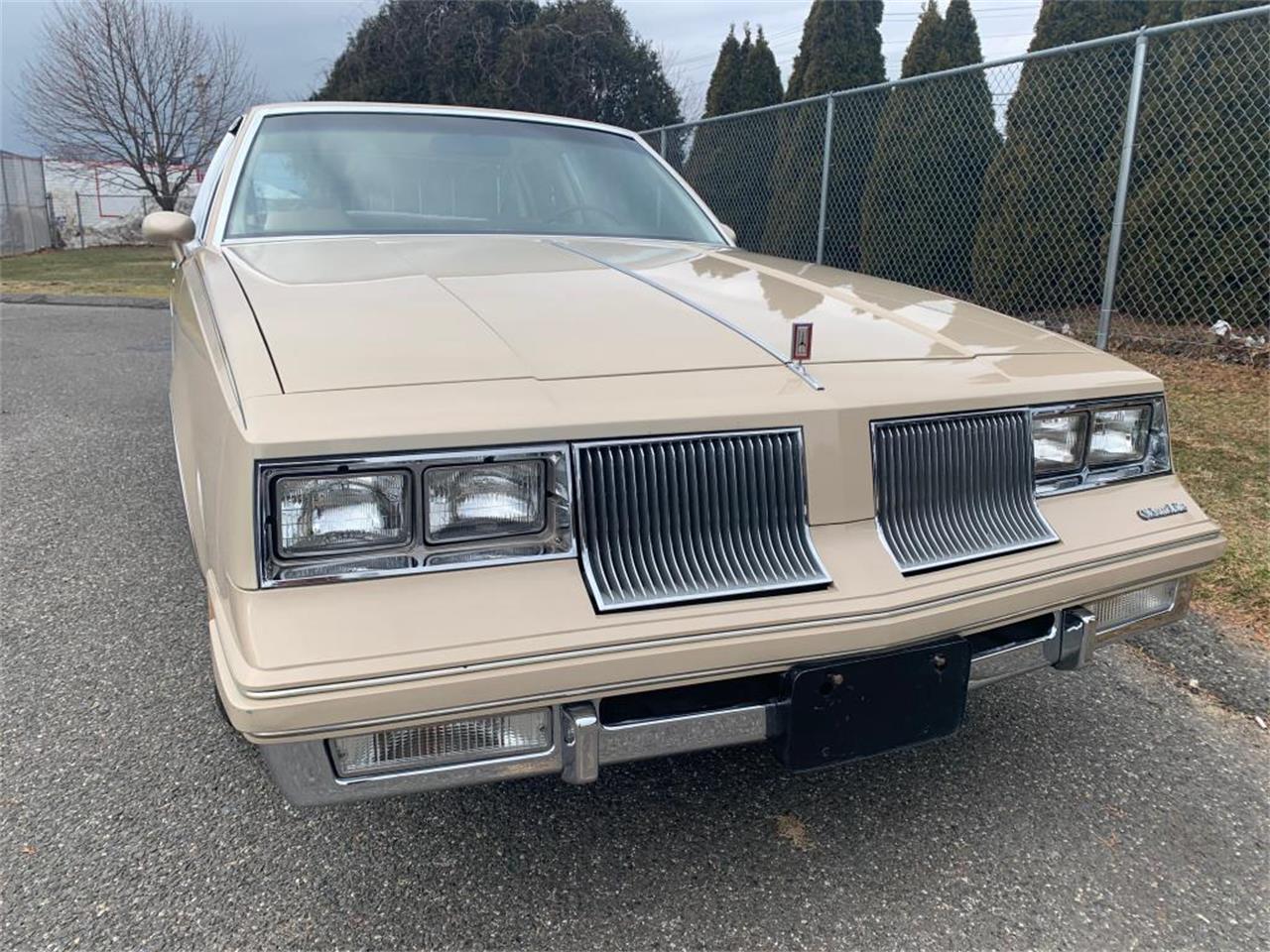 1981 Oldsmobile Cutlass Supreme for sale in Milford City, CT – photo 8