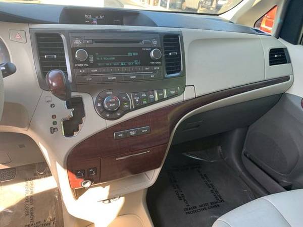 2012 Toyota Sienna XLE 8-Passenger*Back Up Camera*DVD Player*Financing for sale in Fair Oaks, CA – photo 11