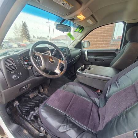 2012 Chevrolet Silverado 1500 Z71 4x4 - - by dealer for sale in Helena, MT – photo 7