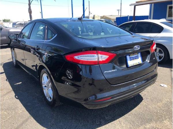 2016 Ford Fusion SE Sedan 4D - cars & trucks - by dealer - vehicle... for sale in Modesto, CA – photo 4