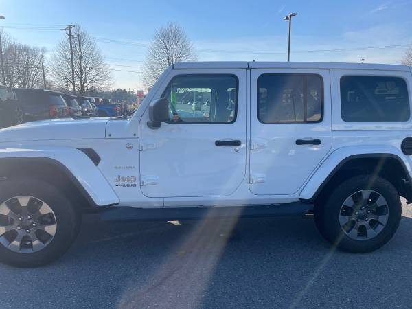 2018 JEEP WRANGLER UNLIMITED SAHARA - - by dealer for sale in Mount Joy, PA – photo 8
