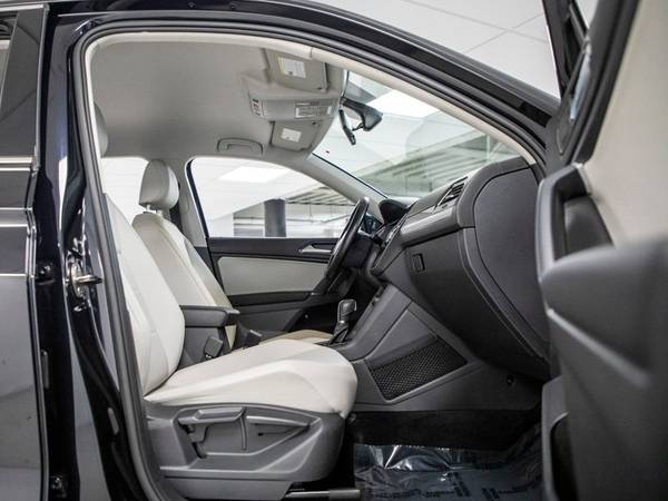 2018 Volkswagen Tiguan 2 0T SE - - by dealer - vehicle for sale in San Rafael, CA – photo 19