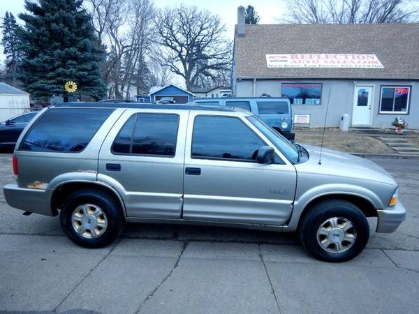 2000 Oldsmobile Bravada 4dr AWD - Closeout Deal! for sale in Oakdale, MN – photo 3