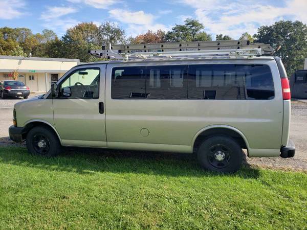 2008 chevy express 1500 (sale pending) for sale in Pittsburgh, PA – photo 4