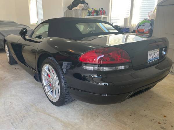 2006 Dodge Viper SRT-10 Showroom Condition! - - by for sale in Gurnee, IL – photo 6