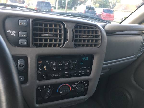 2001 GMC Jimmy 4X4 for sale in Akron, OH – photo 18