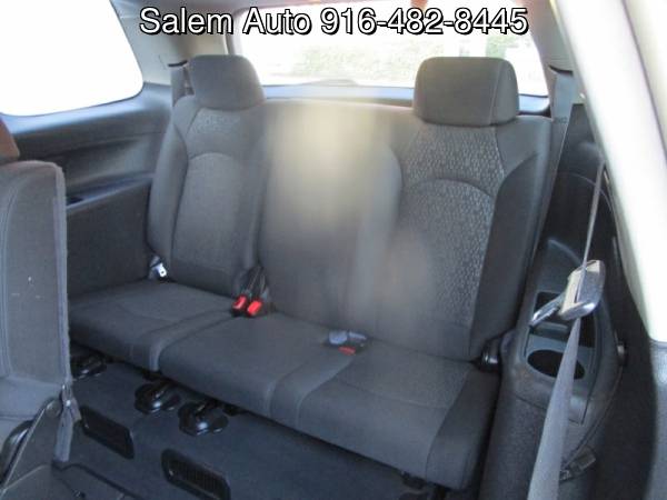 2008 GMC Acadia - NEW TIRES - THIRD ROW SEAT - 8 SEATER - BOSE SOUND for sale in Sacramento, NV – photo 15