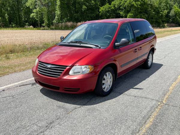 2006 Chrysler Town and County Mini-Van - - by dealer for sale in Smithfield, NC – photo 3