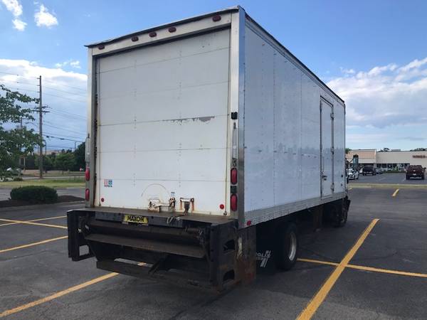 2004 mitsubishi fuso fh 210 box truck diesel 20 ft box 172k mile 4 for sale in Victor, NY – photo 3