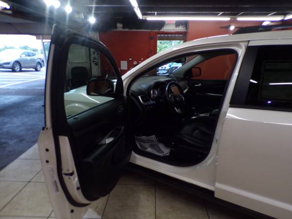 CARFAX 1-Owner vehicle 2013 DODGE JOURNEY crew 109xxx miless for sale in Ballwin, MO – photo 2