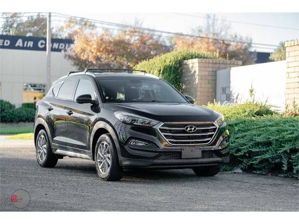 2017 HYUNDAI TUCSON SE AWD* NICE* REAR VIEW CAM* BLUETOOTH* 1 OWNER*... for sale in High Point, NC – photo 8