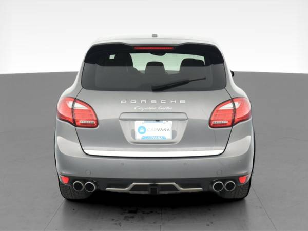 2011 Porsche Cayenne Turbo Sport Utility 4D suv Gray - FINANCE... for sale in Madison, WI – photo 9