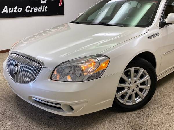 2011 Buick Lucerne CXL - - by dealer - vehicle for sale in Akron, OH – photo 10