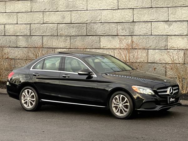2015 Mercedes-Benz C300 4MATIC - nav, keyless, panoroof, we finance... for sale in Middleton, MA – photo 12